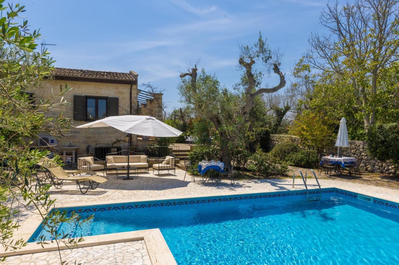 Bed and Breakfast Casa Ulmi Con Piscina Уджано-ла-Кьеза Экстерьер фото