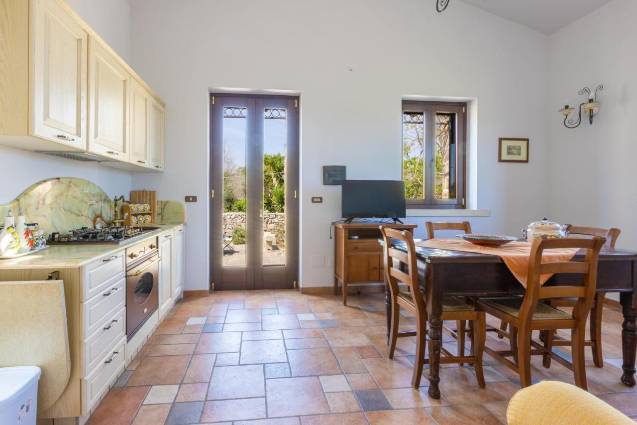 Bed and Breakfast Casa Ulmi Con Piscina Уджано-ла-Кьеза Экстерьер фото