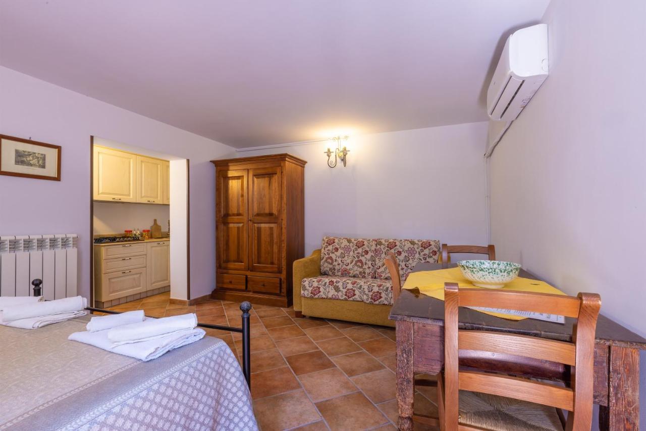 Bed and Breakfast Casa Ulmi Con Piscina Уджано-ла-Кьеза Экстерьер фото