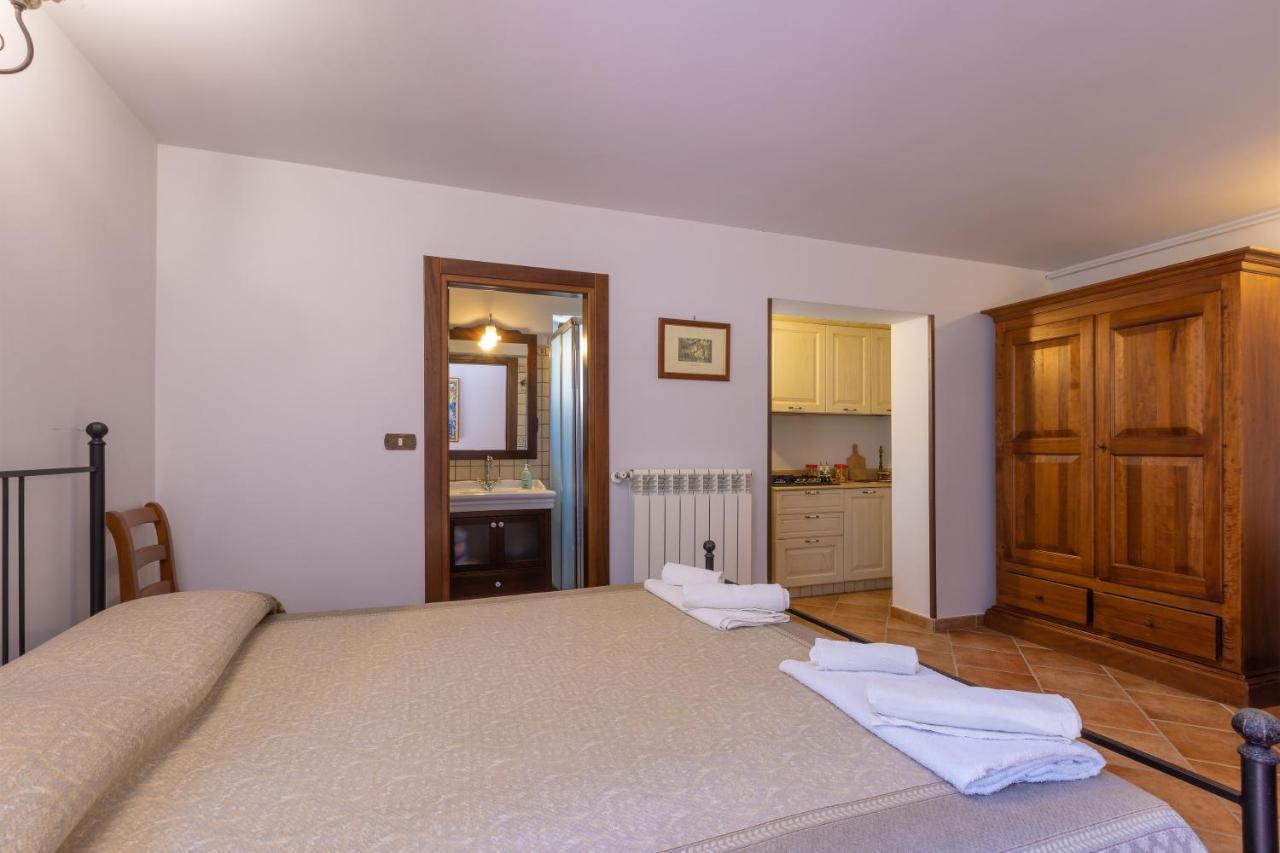 Bed and Breakfast Casa Ulmi Con Piscina Уджано-ла-Кьеза Экстерьер фото