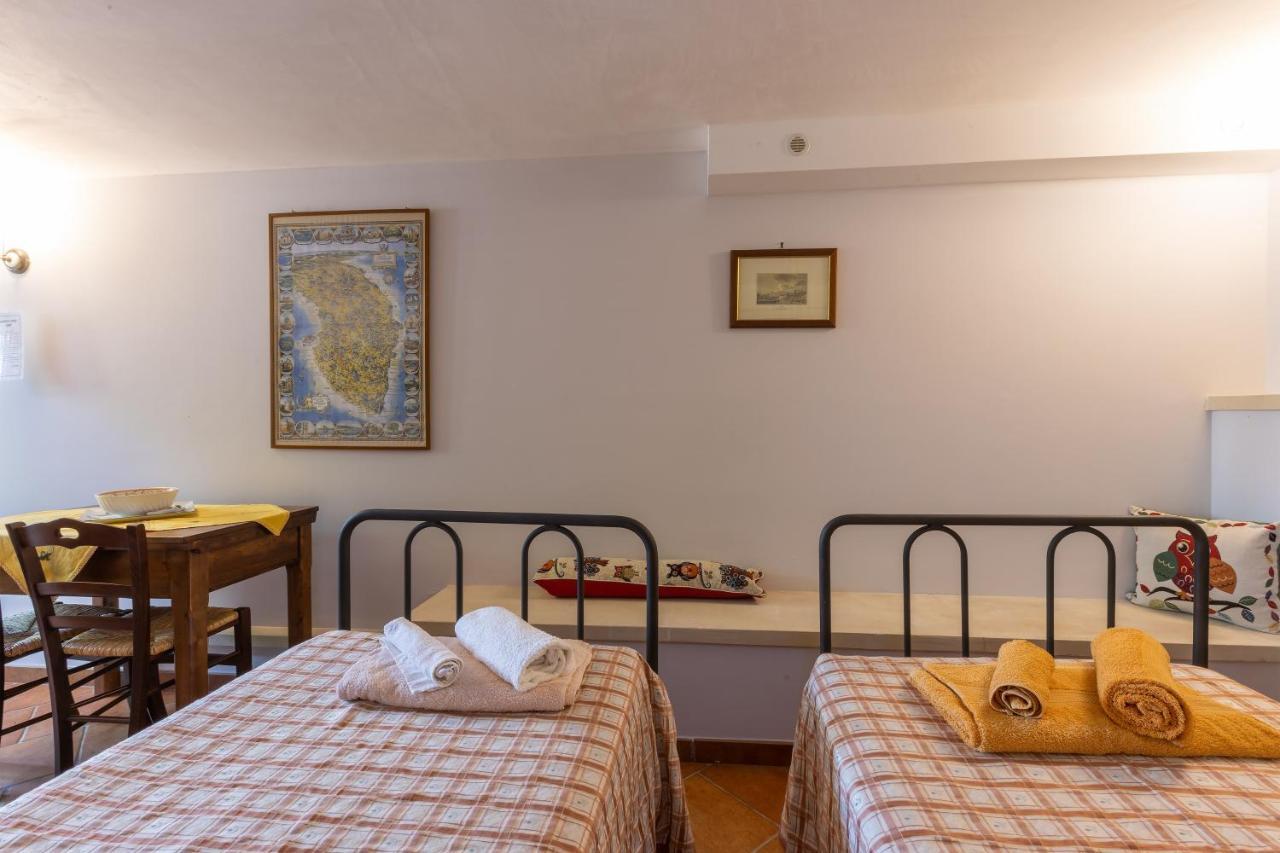 Bed and Breakfast Casa Ulmi Con Piscina Уджано-ла-Кьеза Экстерьер фото