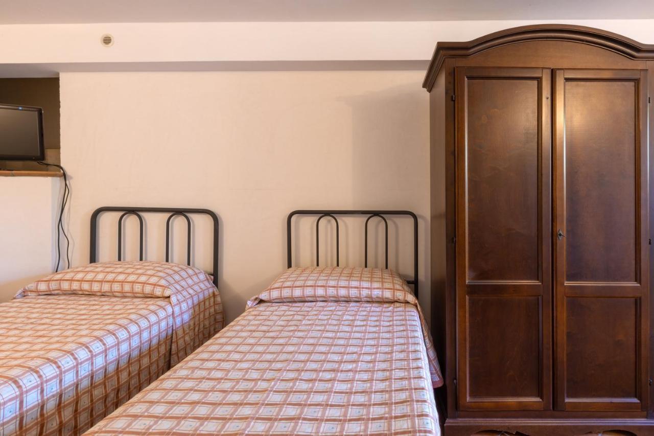 Bed and Breakfast Casa Ulmi Con Piscina Уджано-ла-Кьеза Экстерьер фото