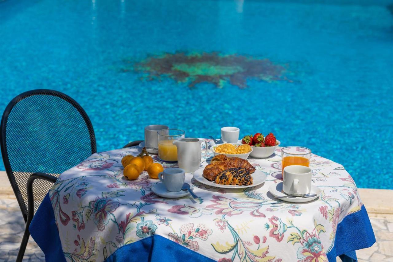 Bed and Breakfast Casa Ulmi Con Piscina Уджано-ла-Кьеза Экстерьер фото