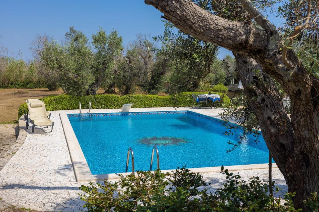 Bed and Breakfast Casa Ulmi Con Piscina Уджано-ла-Кьеза Экстерьер фото